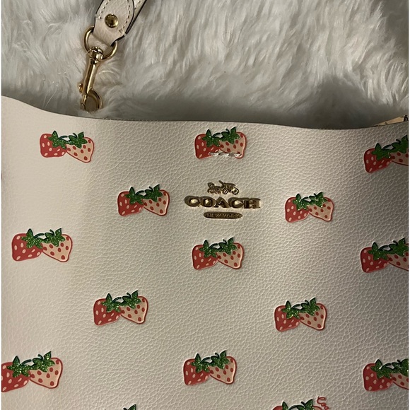 Coach Strawberry Mollie Bucket Handbag/Shoulder Bag - Picture 2 of 6